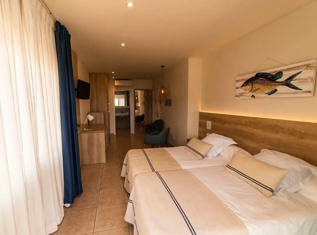 Hotel Tamariu 3*,  Spanien